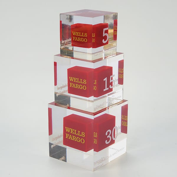 Clear Resin Cube Block Adversting Display 